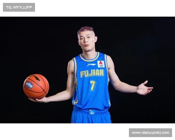 NBA发展联盟中国球员曹芳获得短期合同 将亮相季前赛 NBA发展联盟中国球员曹芳获得短期合同 将亮相季前赛